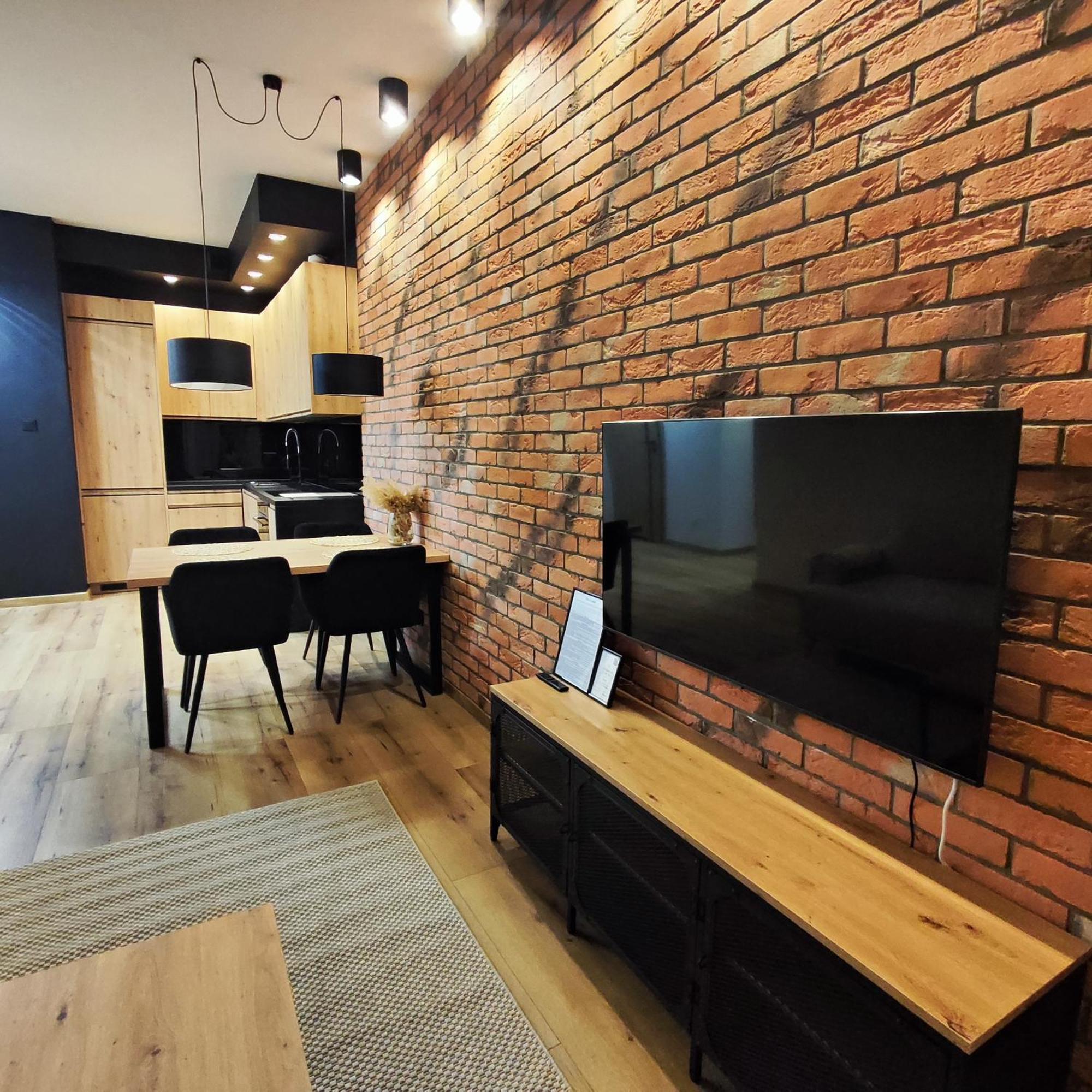 Asti Apartamenty Centrum Stargard Stargard in Pommern Exterior foto