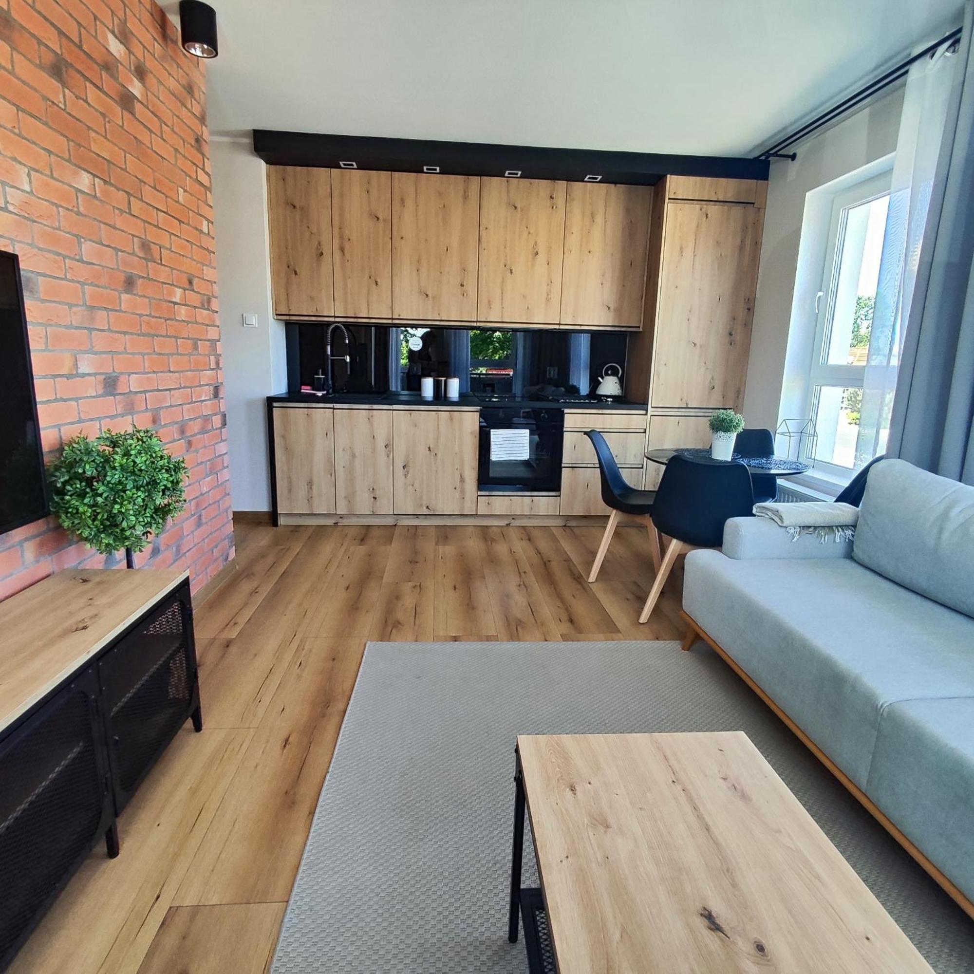 Asti Apartamenty Centrum Stargard Stargard in Pommern Exterior foto